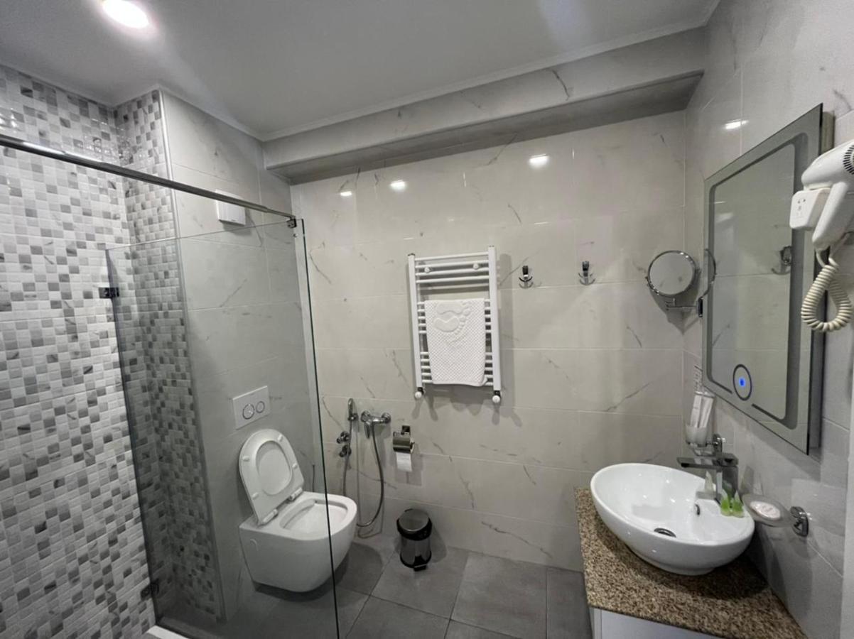 Hotel Genio Tbilisi Luaran gambar