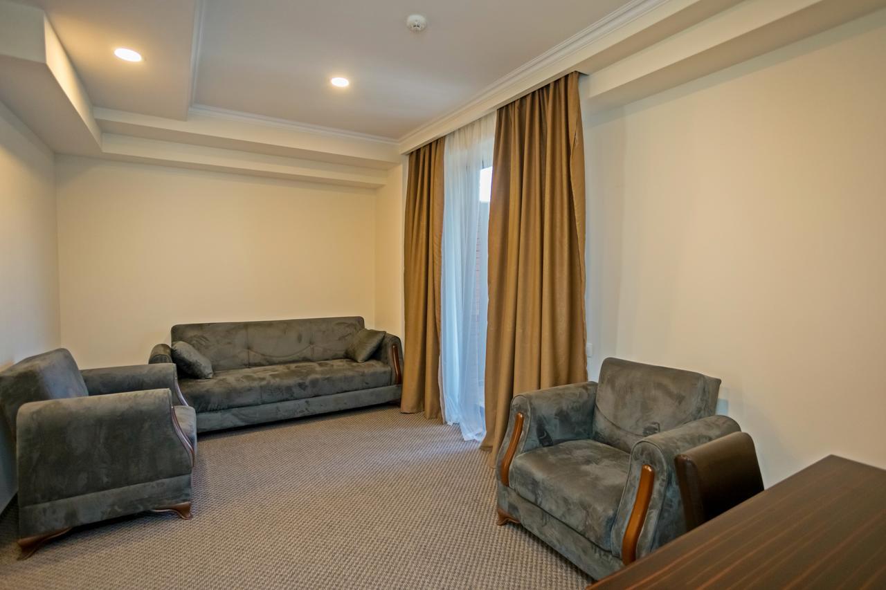 Hotel Genio Tbilisi Luaran gambar